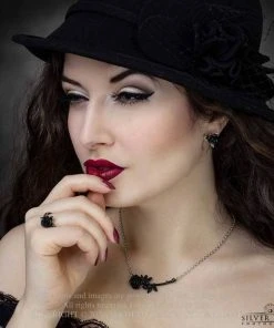 Alchemy Gothic Gothic Jewellery Alchemy Black Rose Enigma Necklace