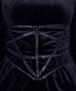 Innocent Clothing Ladies Gothic Clothing Heartless Wraith Dress