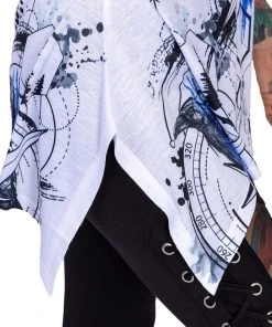 Innocent Clothing Innocent Crow Compass Top