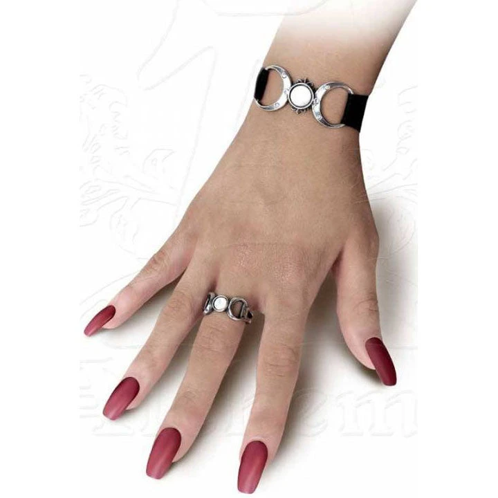 Alchemy Gothic Triple Goddess Choker Gothic Jewellery 6 Alchemy Gothic Triple Goddess Choker Gothic Jewellery