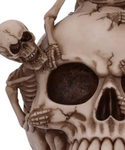 Nemesis Now All Homeware Breaking Free Skull