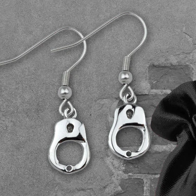 Echt EtNox Handcuff Earrings 4 Echt EtNox Handcuff Earrings