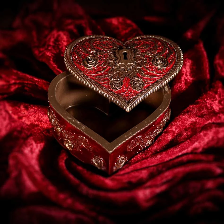 Nemesis Now Vincent Hie Heart And Key Box All Homeware 10 Nemesis Now Vincent Hie Heart And Key Box All Homeware