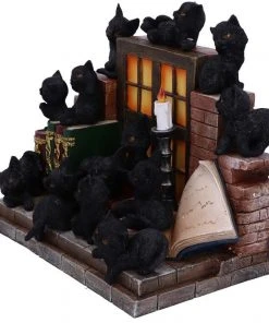Nemesis Now All Homeware The Witches Litter Display And 12 Cats