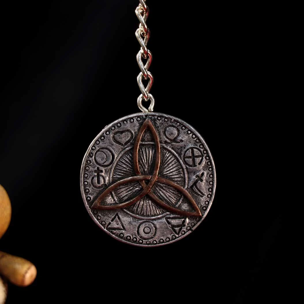 Nemesis Now All Homeware Triquetra Keyring 8 Nemesis Now All Homeware Triquetra Keyring