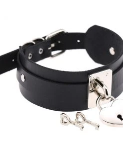 Gothic Collars Black Heart Padlock Collar